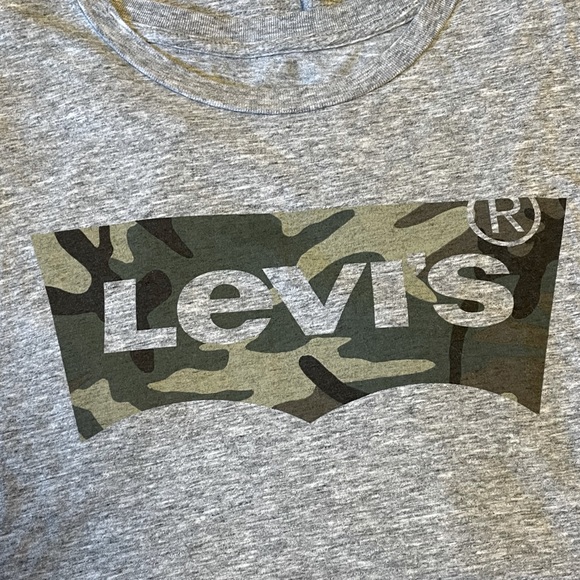 Levi's Perfect Tee Shirt with Camo Logo - Picture 2 of 5